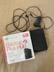 seagate10tb_01.jpg