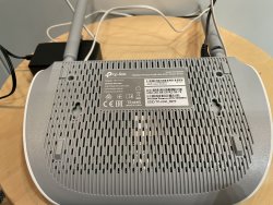 TP-Link TD-W9970_tyyppikilpi.jpg