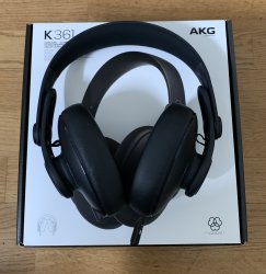 akg.jpg