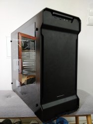 phanteks enthoo evolv.jpg