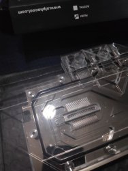 alphacool2.jpg